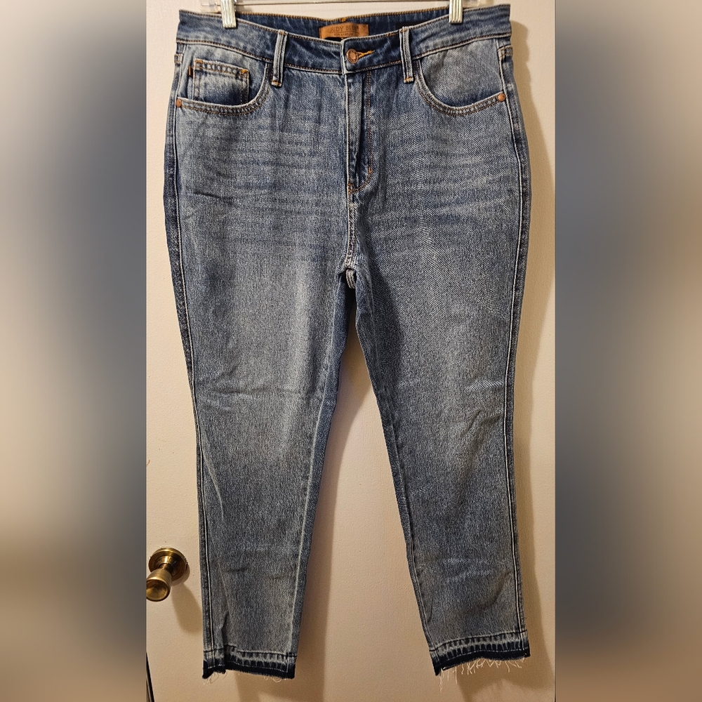 Judy Blue Jeans Boyfriend Fit Rigid Front Raw Hem Blue Jeans Womens Sz 13/31 NWT